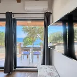 Kamp Lunga + *