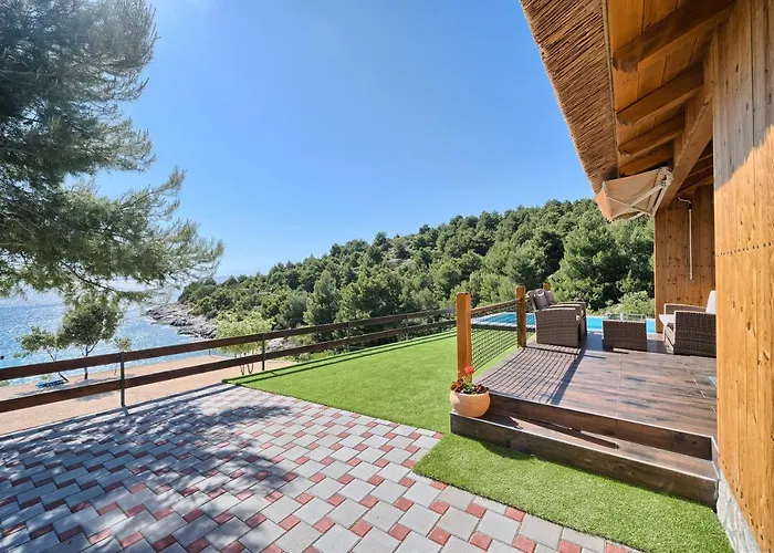 Kamp Lunga + * Jezera